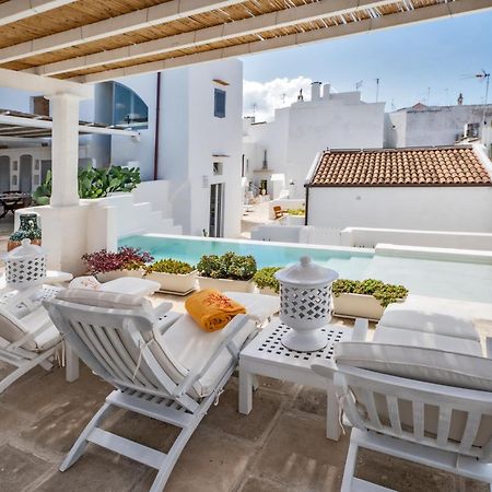 Relais Corte Palmieri & Il Chiostro - Residenza D'Epoca غالّيبولي المظهر الخارجي الصورة