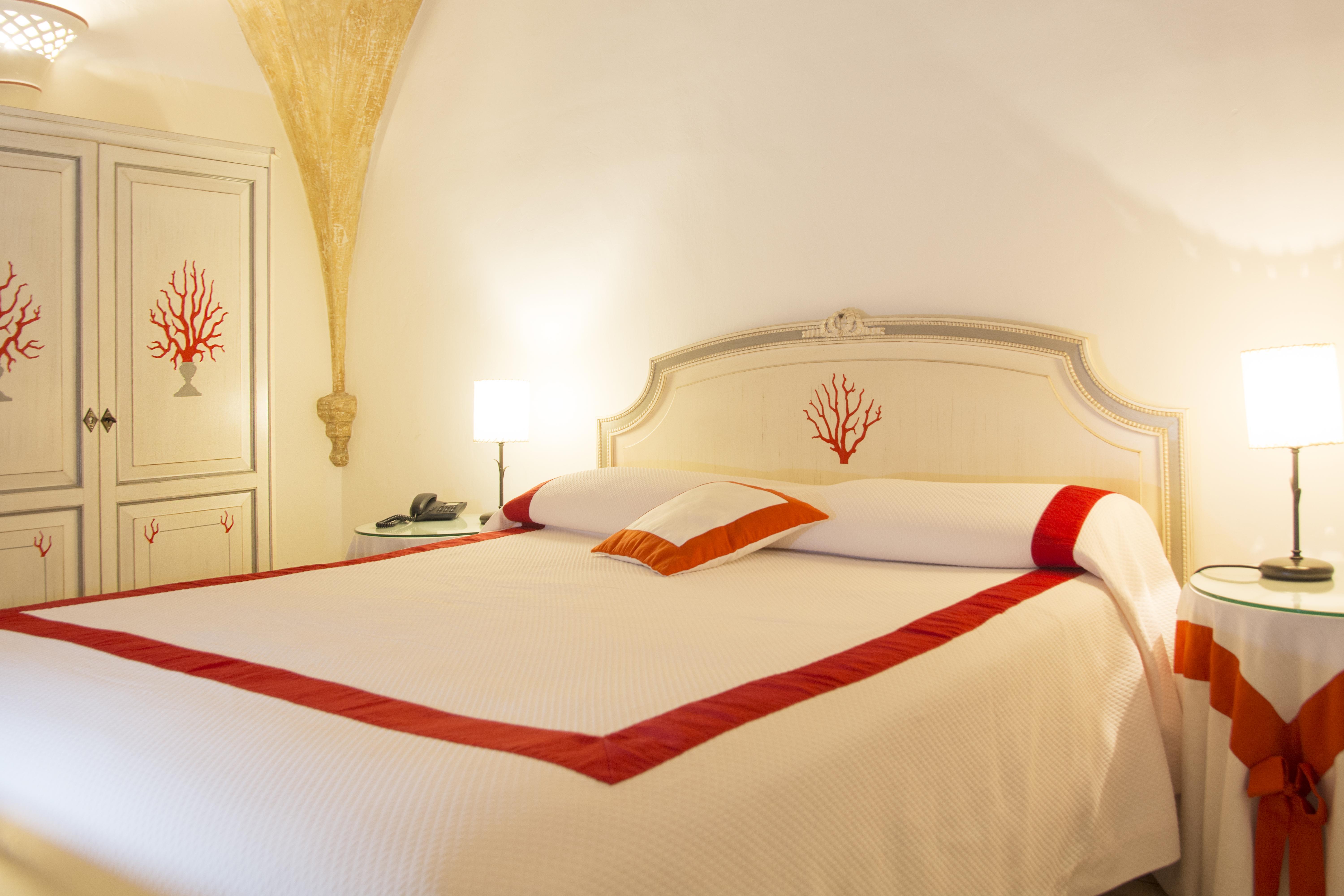 Relais Corte Palmieri & Il Chiostro - Residenza D'Epoca غالّيبولي المظهر الخارجي الصورة