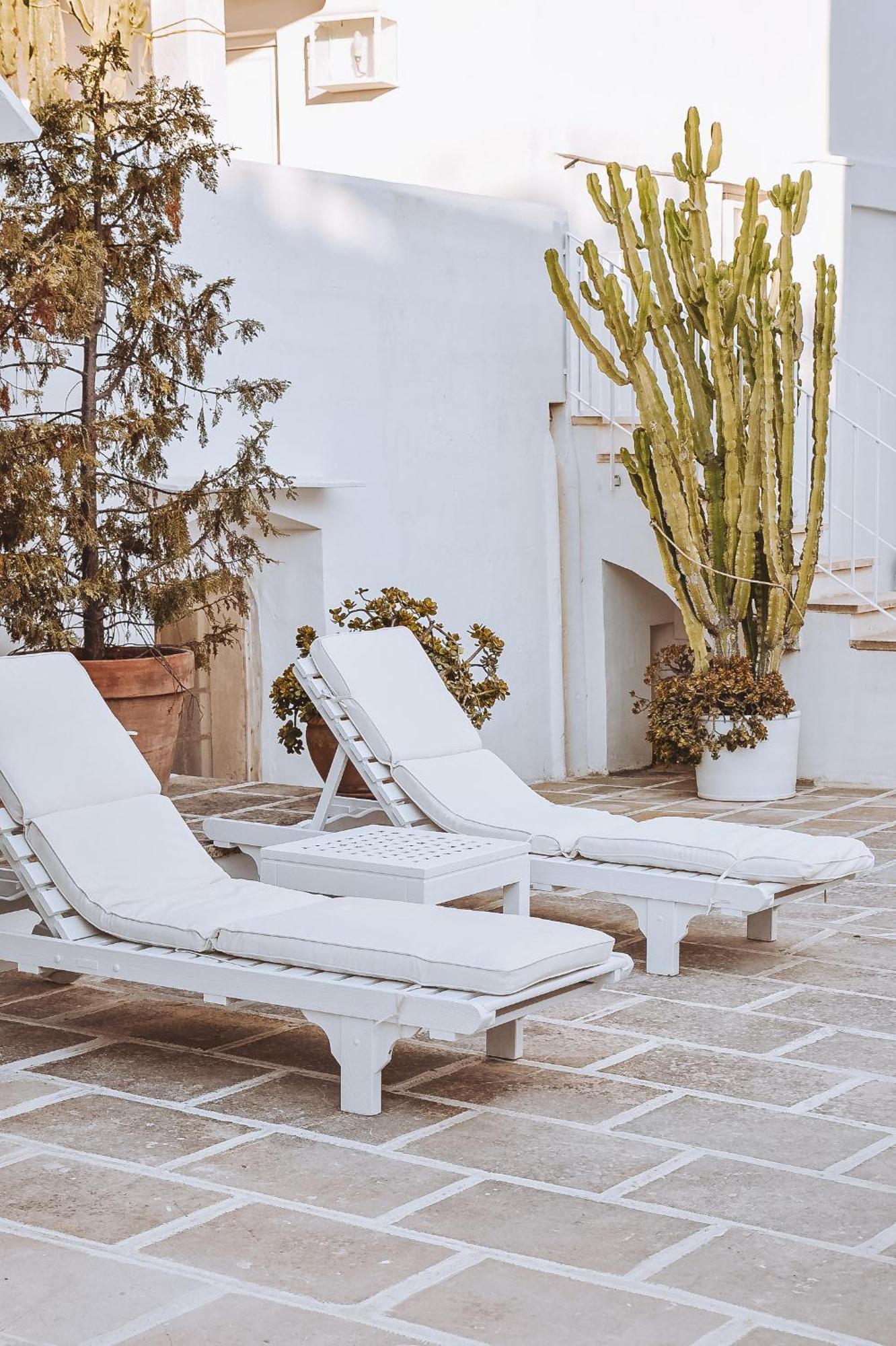 Relais Corte Palmieri & Il Chiostro - Residenza D'Epoca غالّيبولي المظهر الخارجي الصورة
